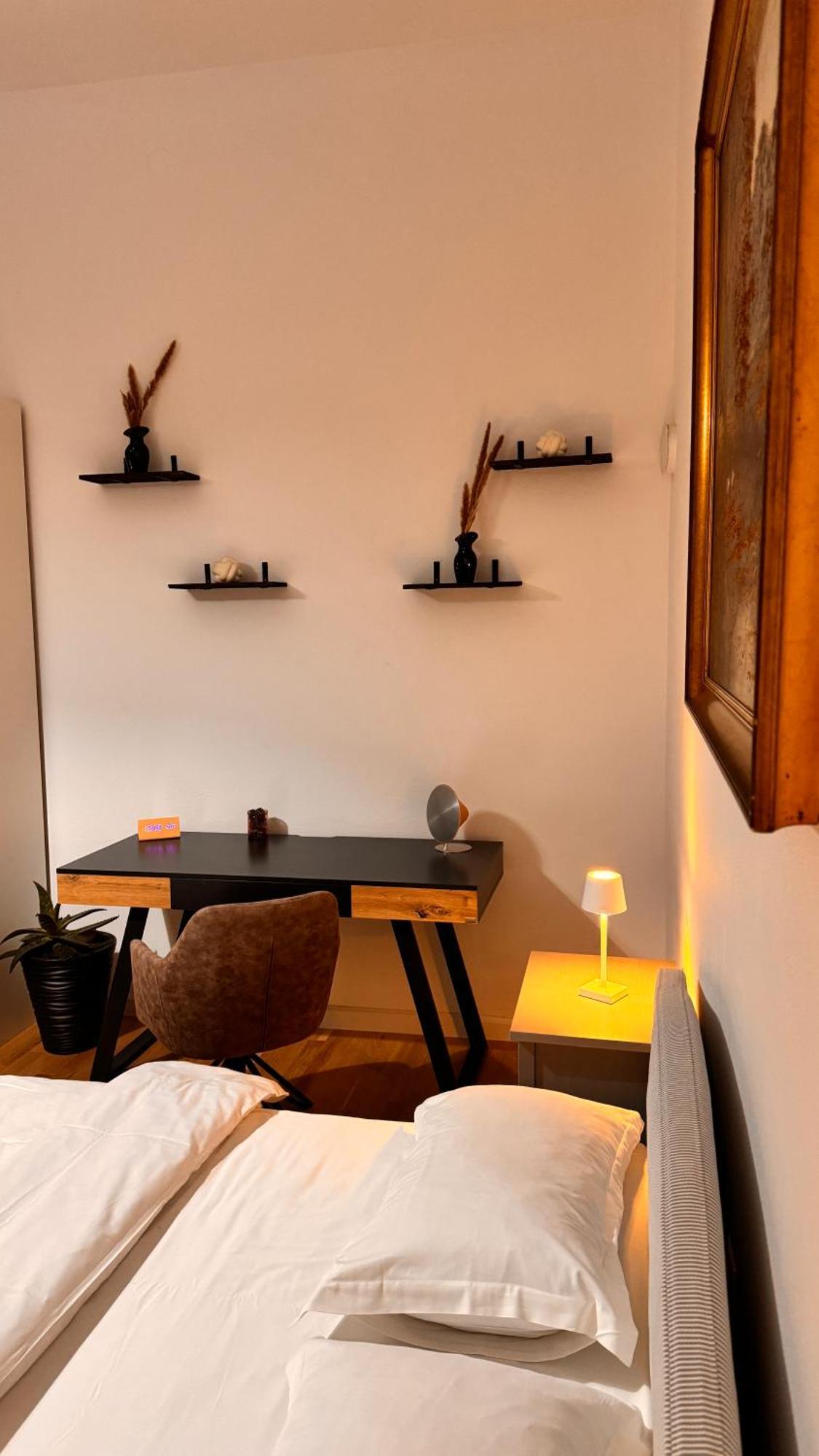 Gavas Urban Horea Apartment *